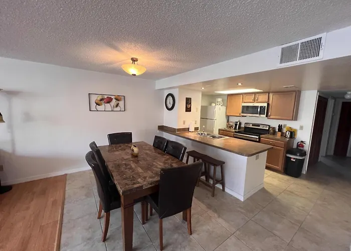 Magical 3 Bed Condo At Sweetwater Club